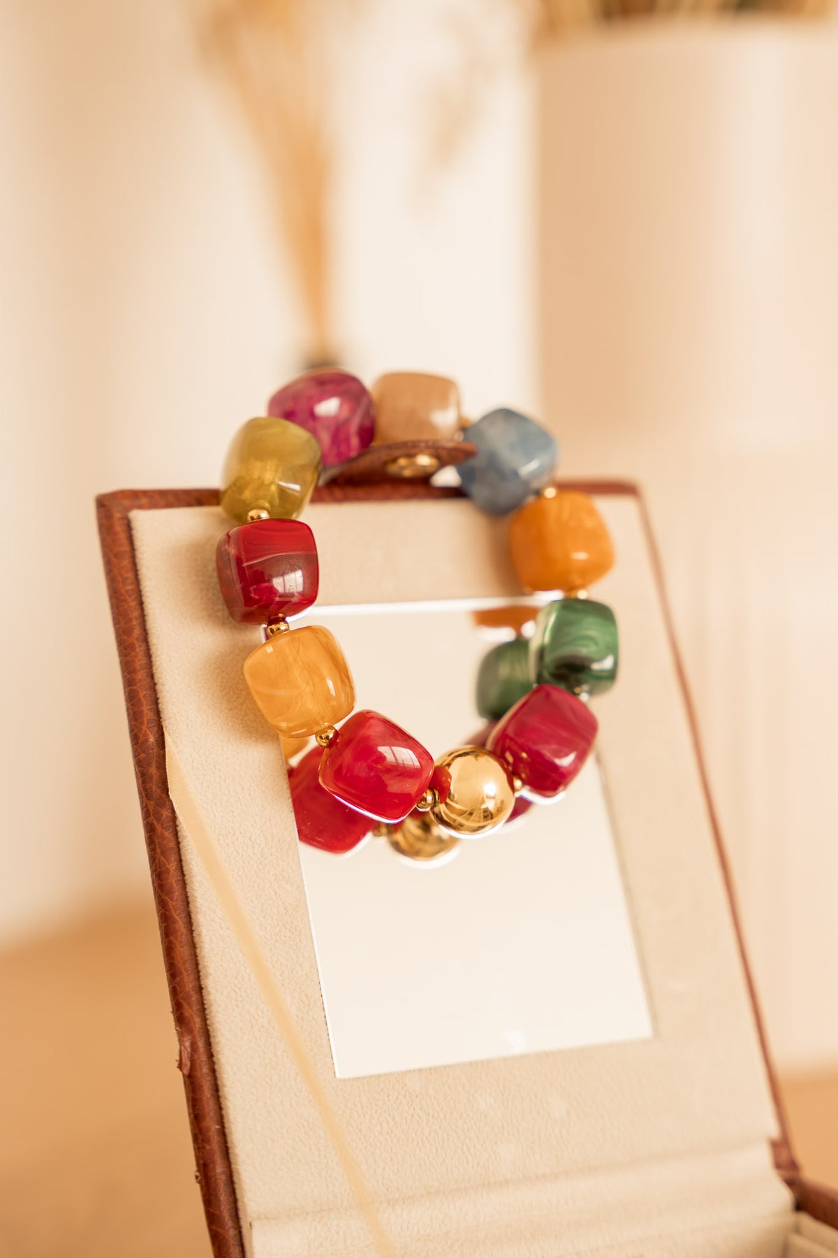 Bracelet de perles colorées