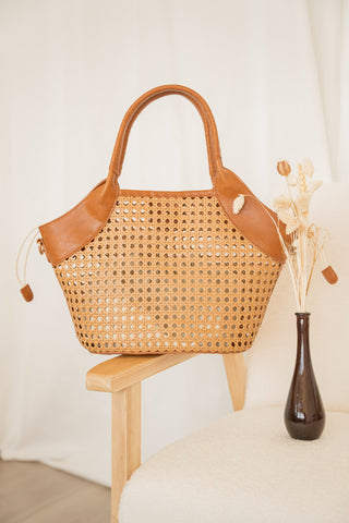 Sac Alma camel